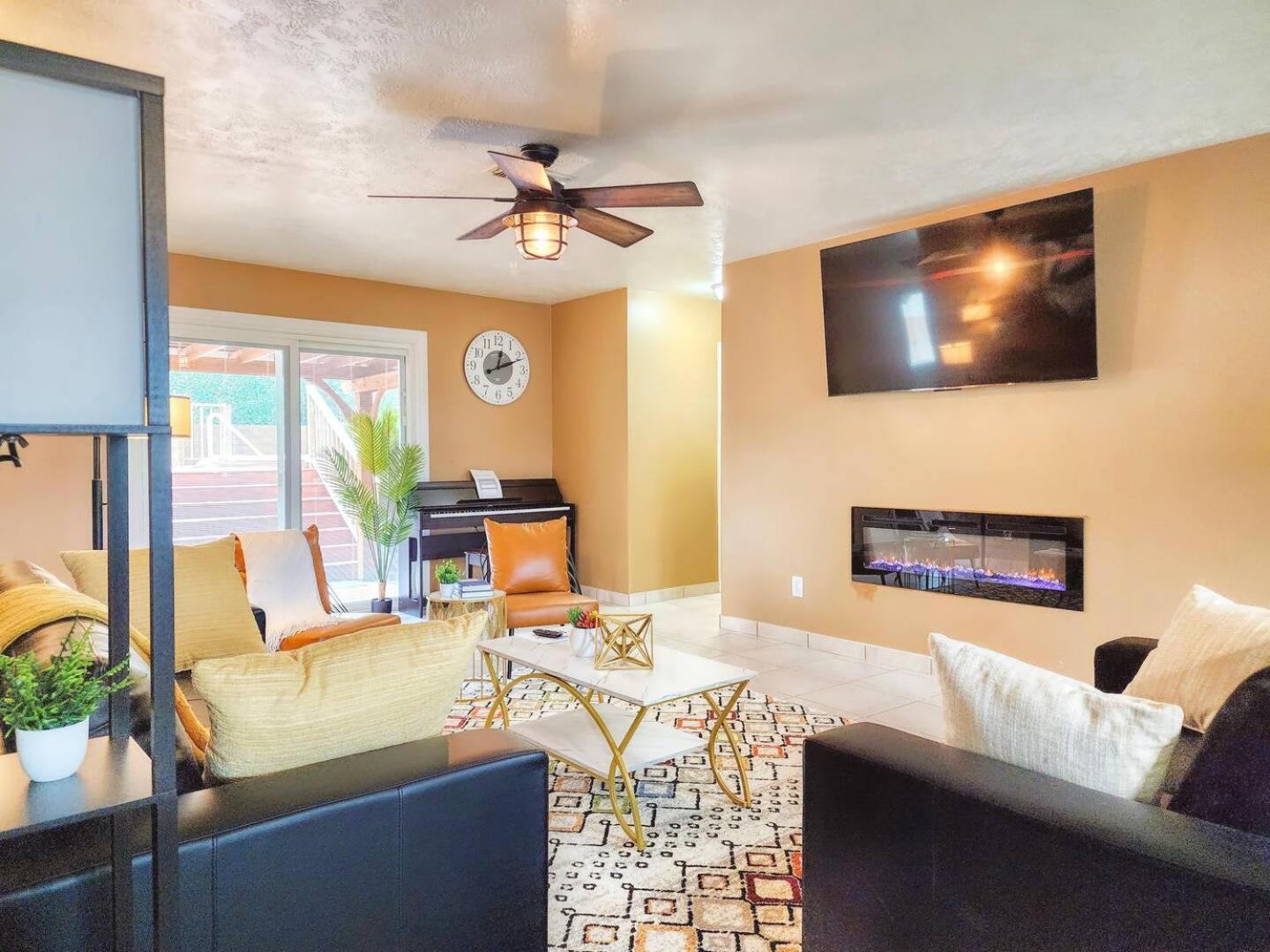 Katy Oasis W Game Room Exterior photo